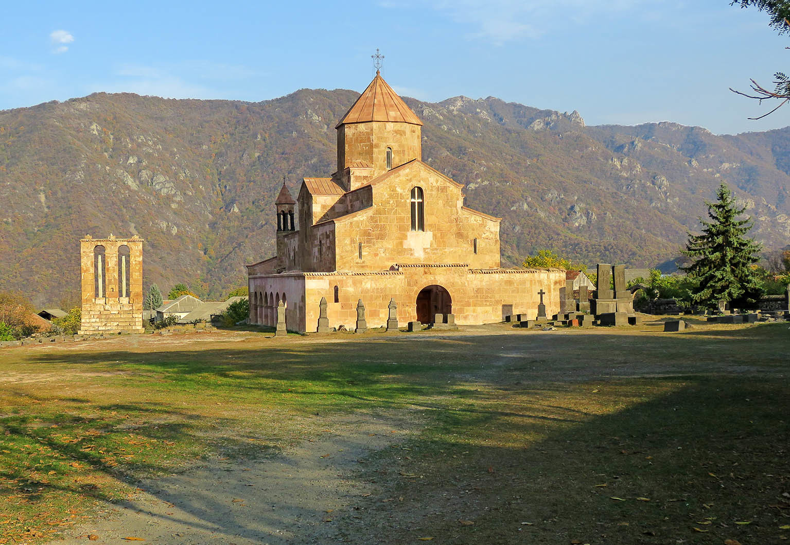 Odzun (Օձուն, Одзун)